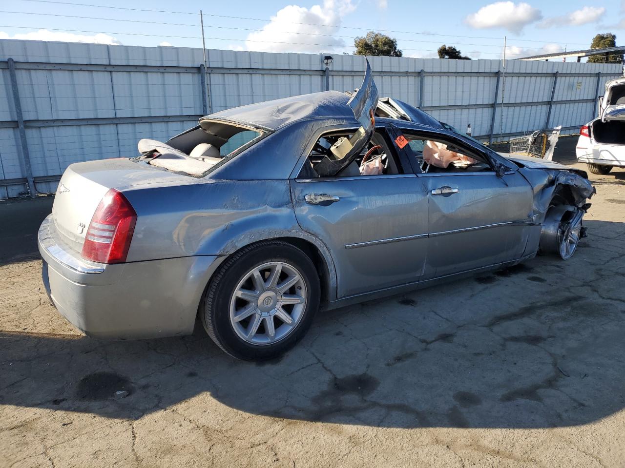 Photo 2 VIN: 2C3LA63H86H243031 - CHRYSLER 300 