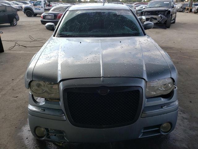 Photo 4 VIN: 2C3LA73W26H362097 - CHRYSLER 300 