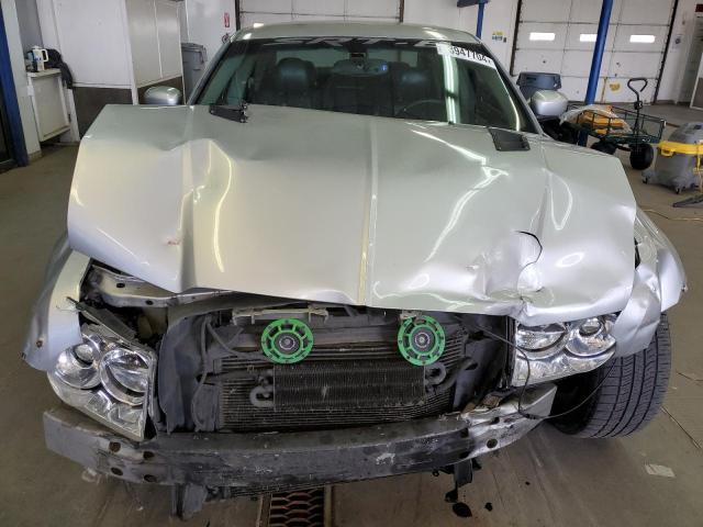 Photo 4 VIN: 2C3LA73W96H215842 - CHRYSLER 300 