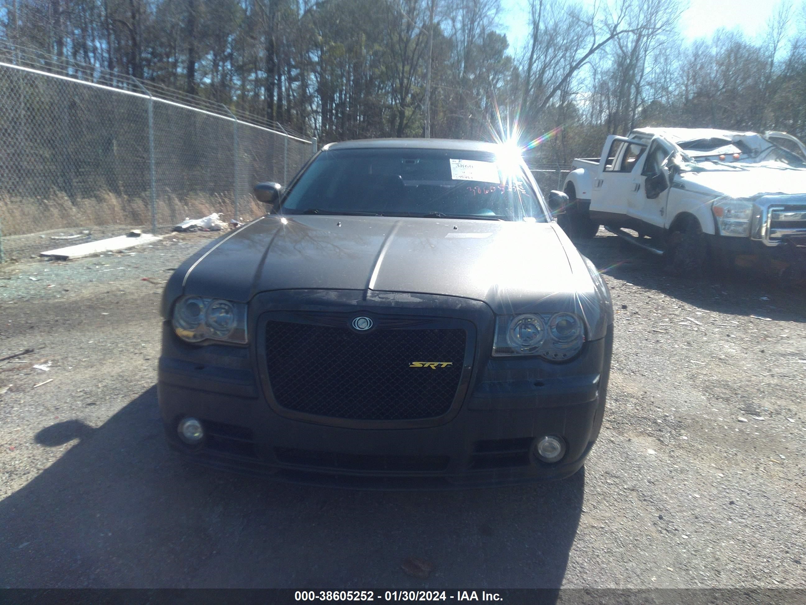 Photo 10 VIN: 2C3LA73W98H107479 - CHRYSLER 300C 