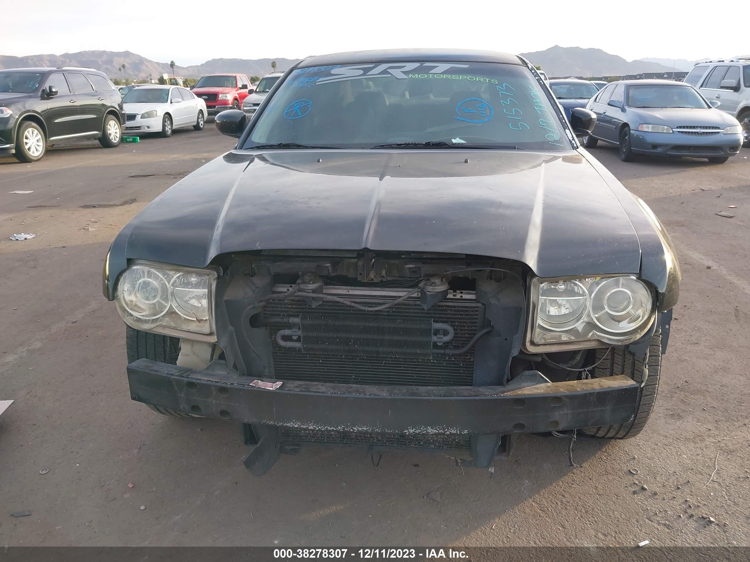 Photo 5 VIN: 2C3LA73WX6H515373 - CHRYSLER 300C 