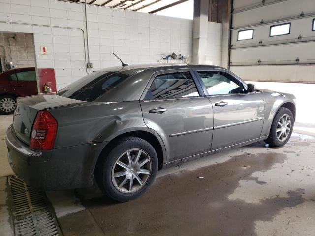 Photo 2 VIN: 2C3LK33G38H203767 - CHRYSLER 300 