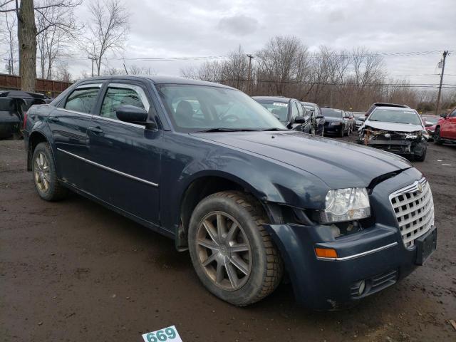 Photo 3 VIN: 2C3LK53G08H294590 - CHRYSLER 300 