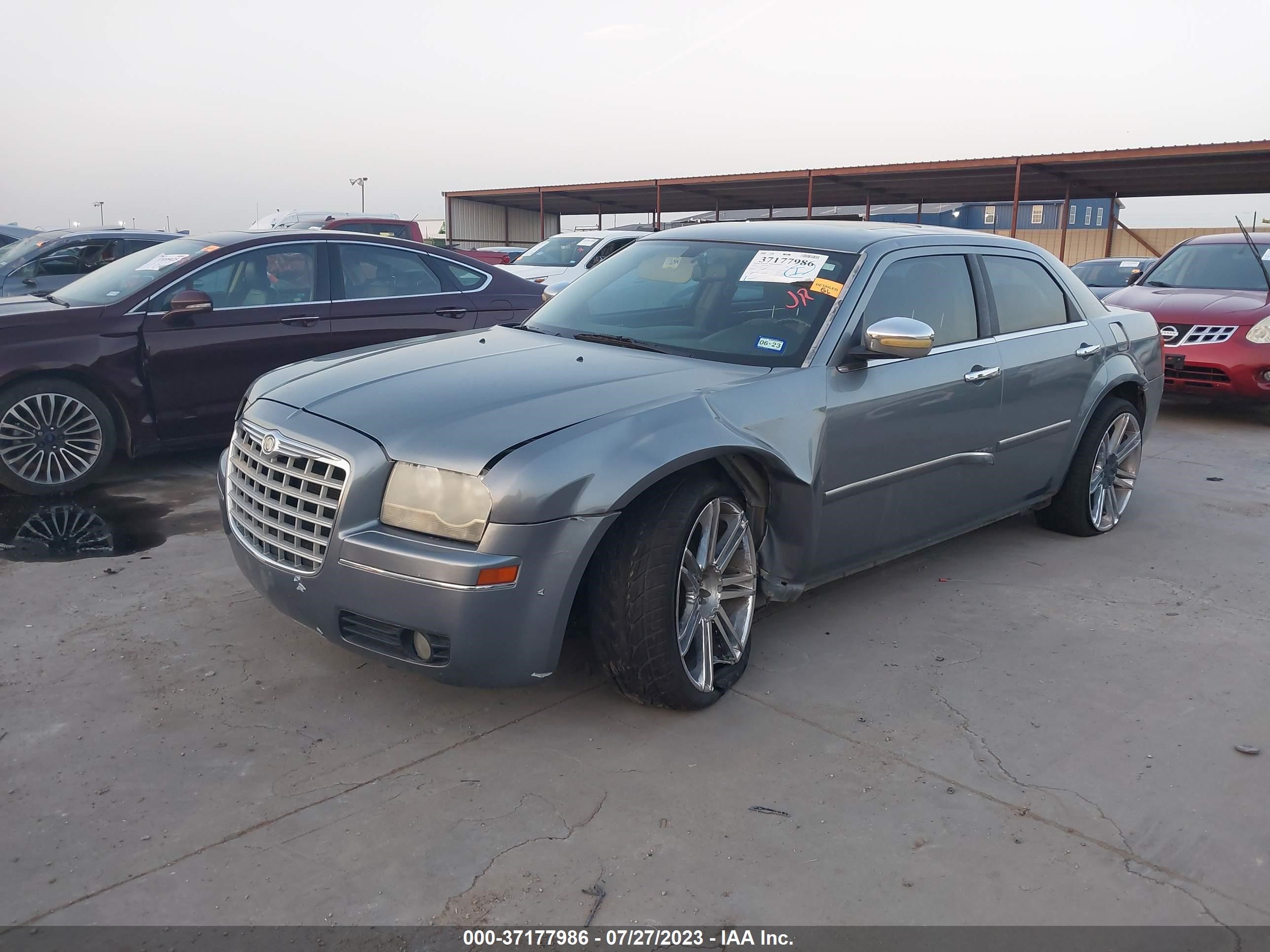 Photo 1 VIN: 2C3LK53G86H424936 - CHRYSLER 300 