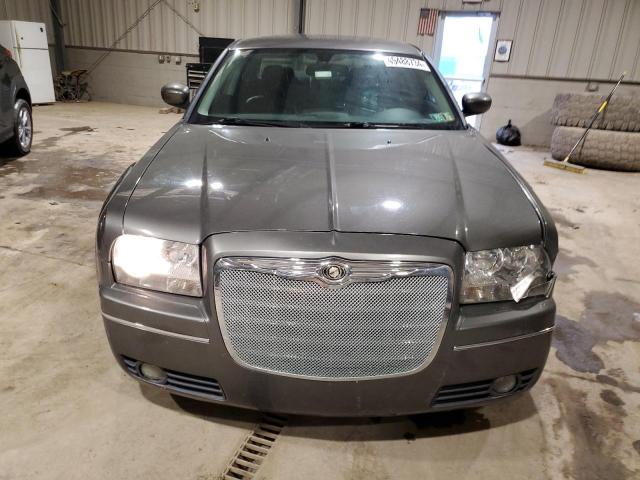 Photo 4 VIN: 2C3LK53V09H574428 - CHRYSLER 300 