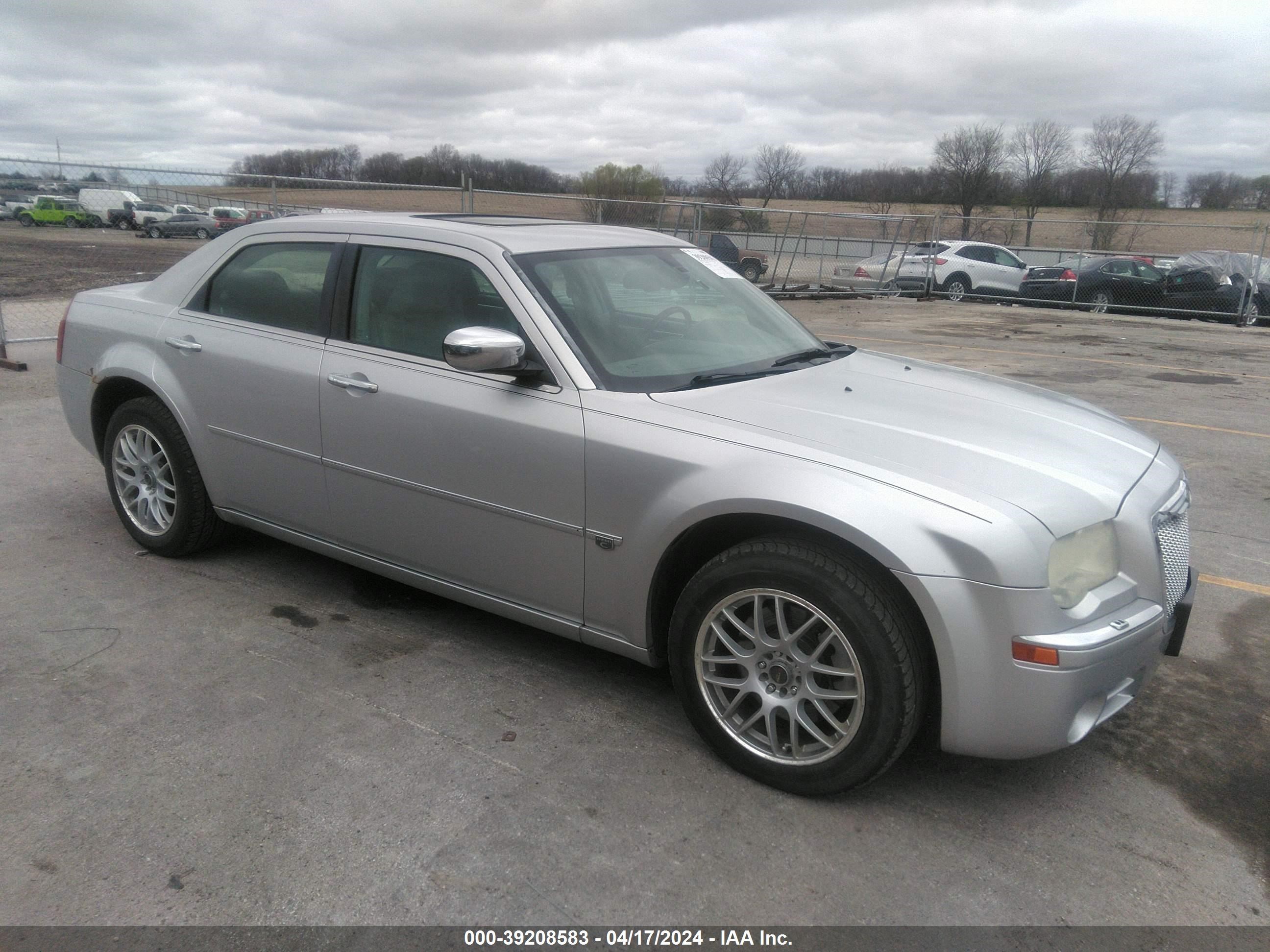 Photo 0 VIN: 2C3LK63H17H634505 - CHRYSLER 300C 