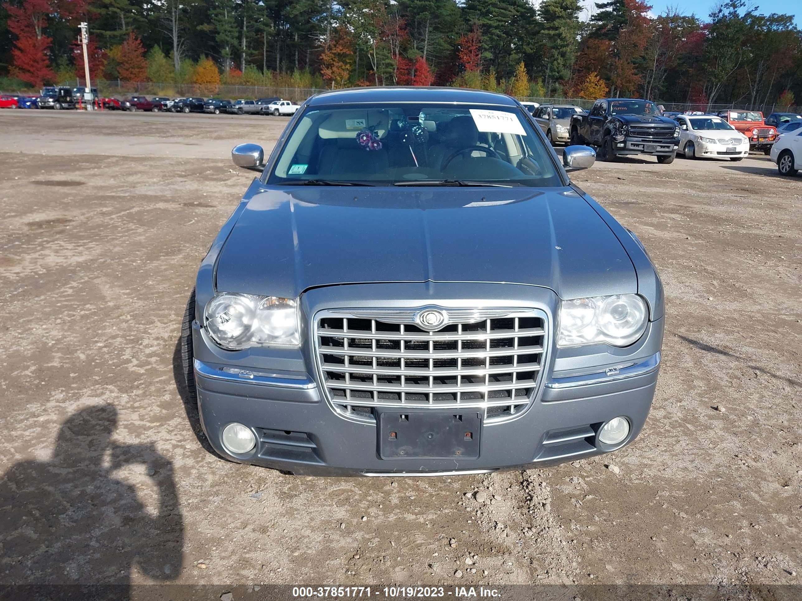 Photo 12 VIN: 2C3LK63H46H338585 - CHRYSLER 300C 