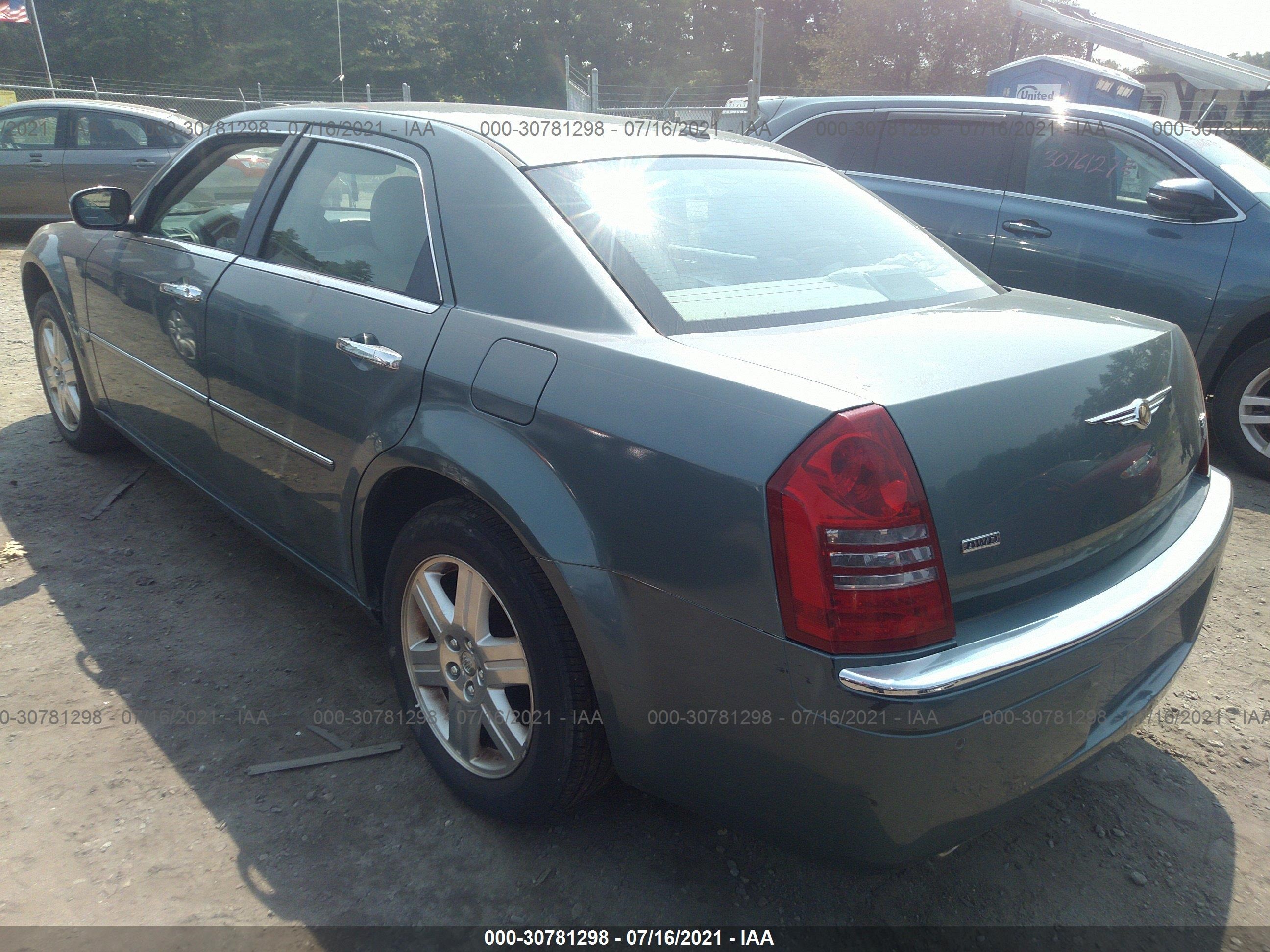 Photo 2 VIN: 2C3LK63H56H284245 - CHRYSLER 300C 