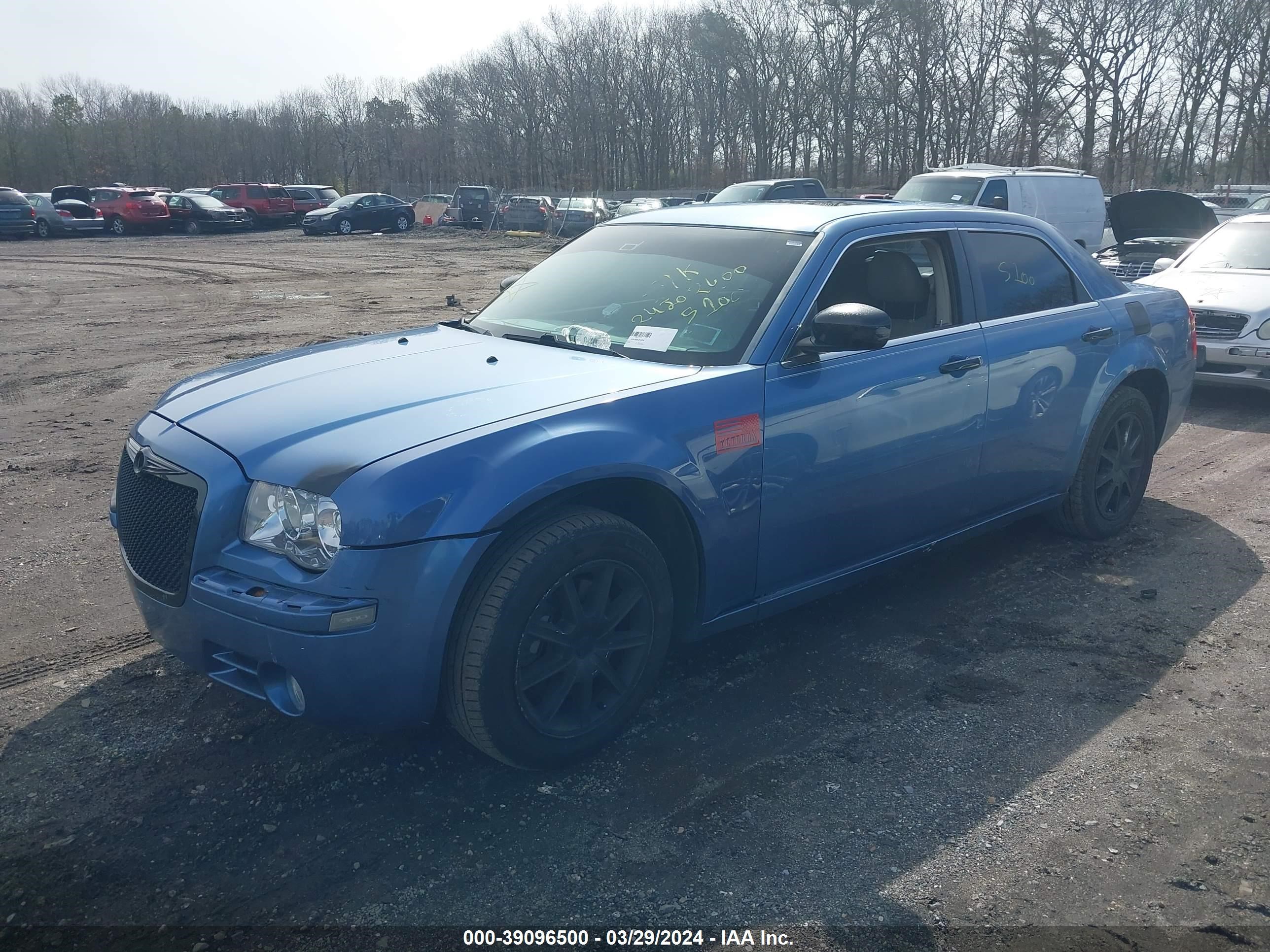 Photo 1 VIN: 2C3LK63H77H807637 - CHRYSLER 300C 