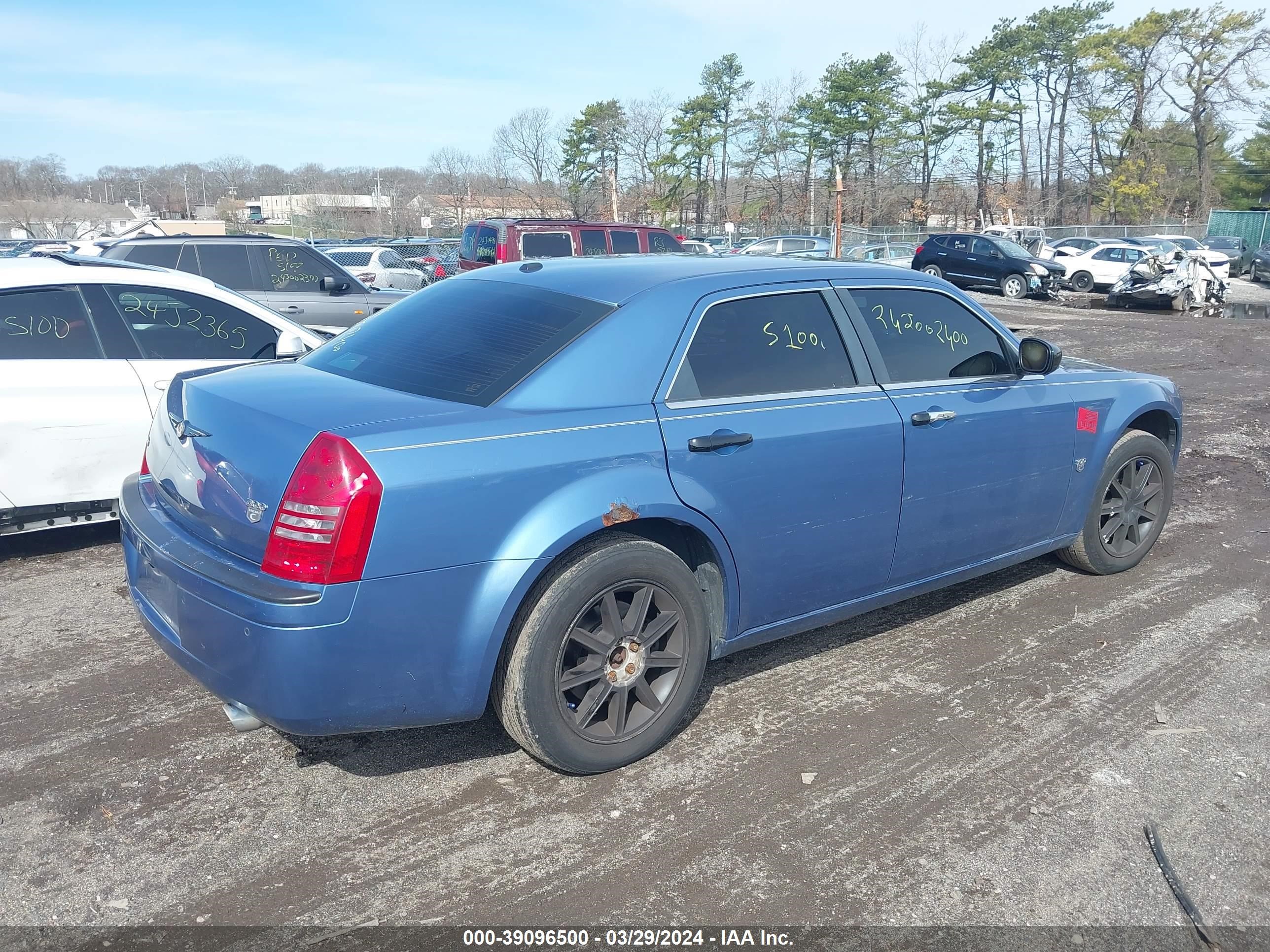 Photo 3 VIN: 2C3LK63H77H807637 - CHRYSLER 300C 