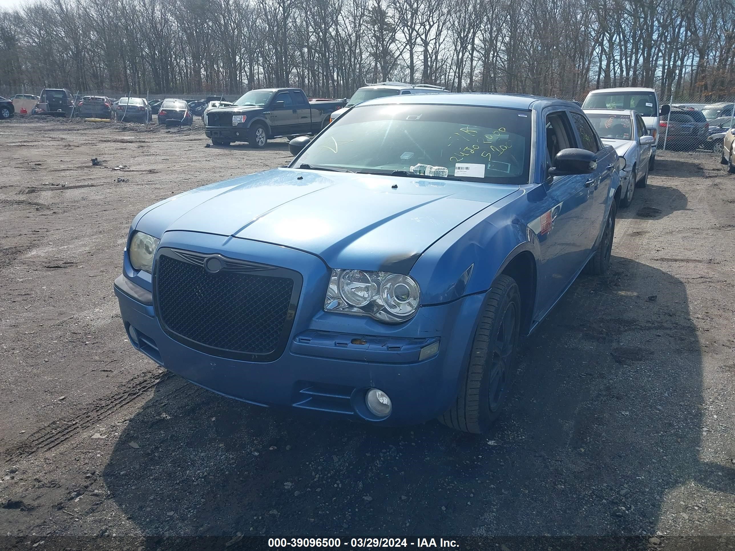 Photo 5 VIN: 2C3LK63H77H807637 - CHRYSLER 300C 