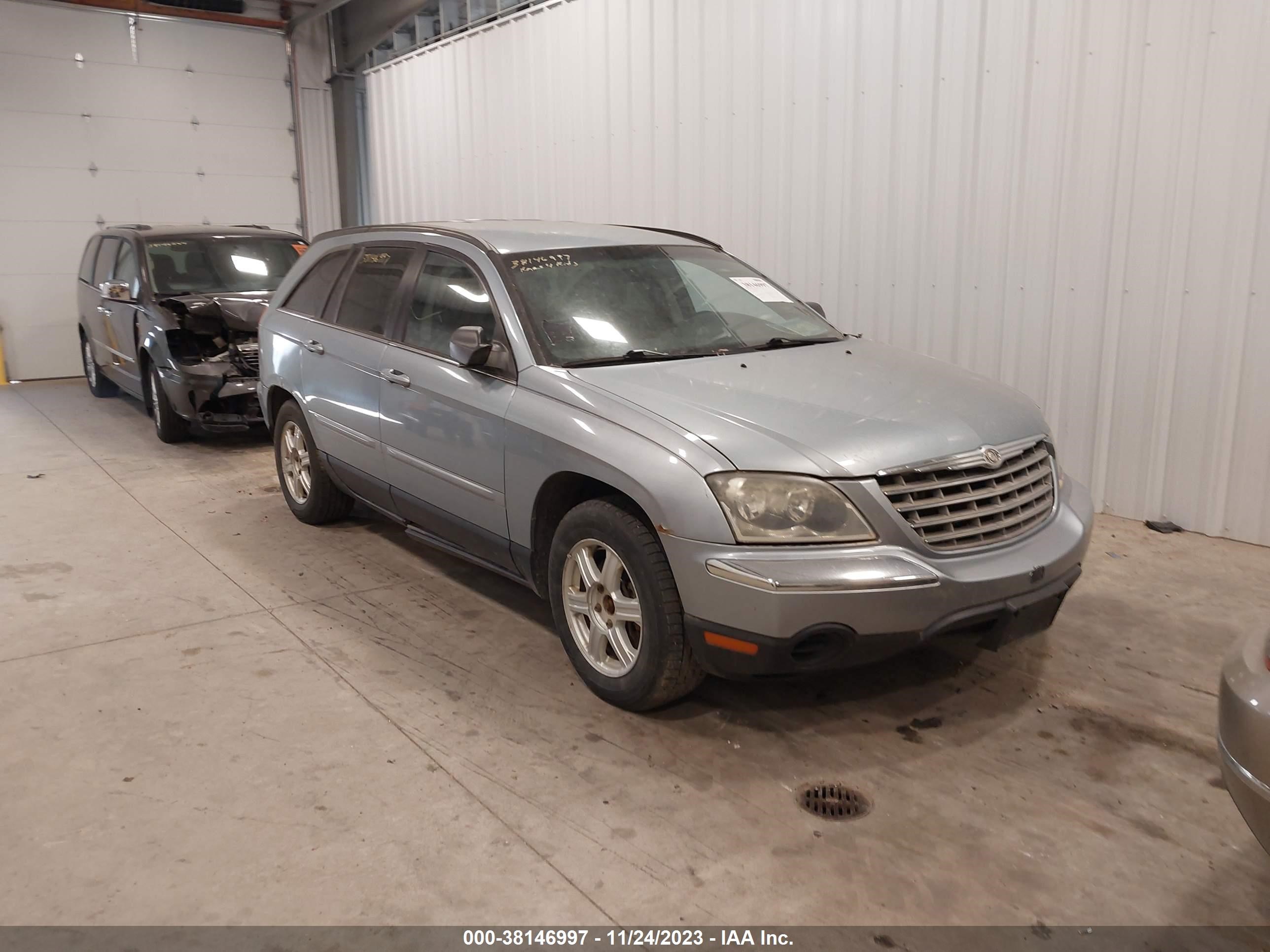 Photo 0 VIN: 2C4GF68425R651814 - CHRYSLER PACIFICA 