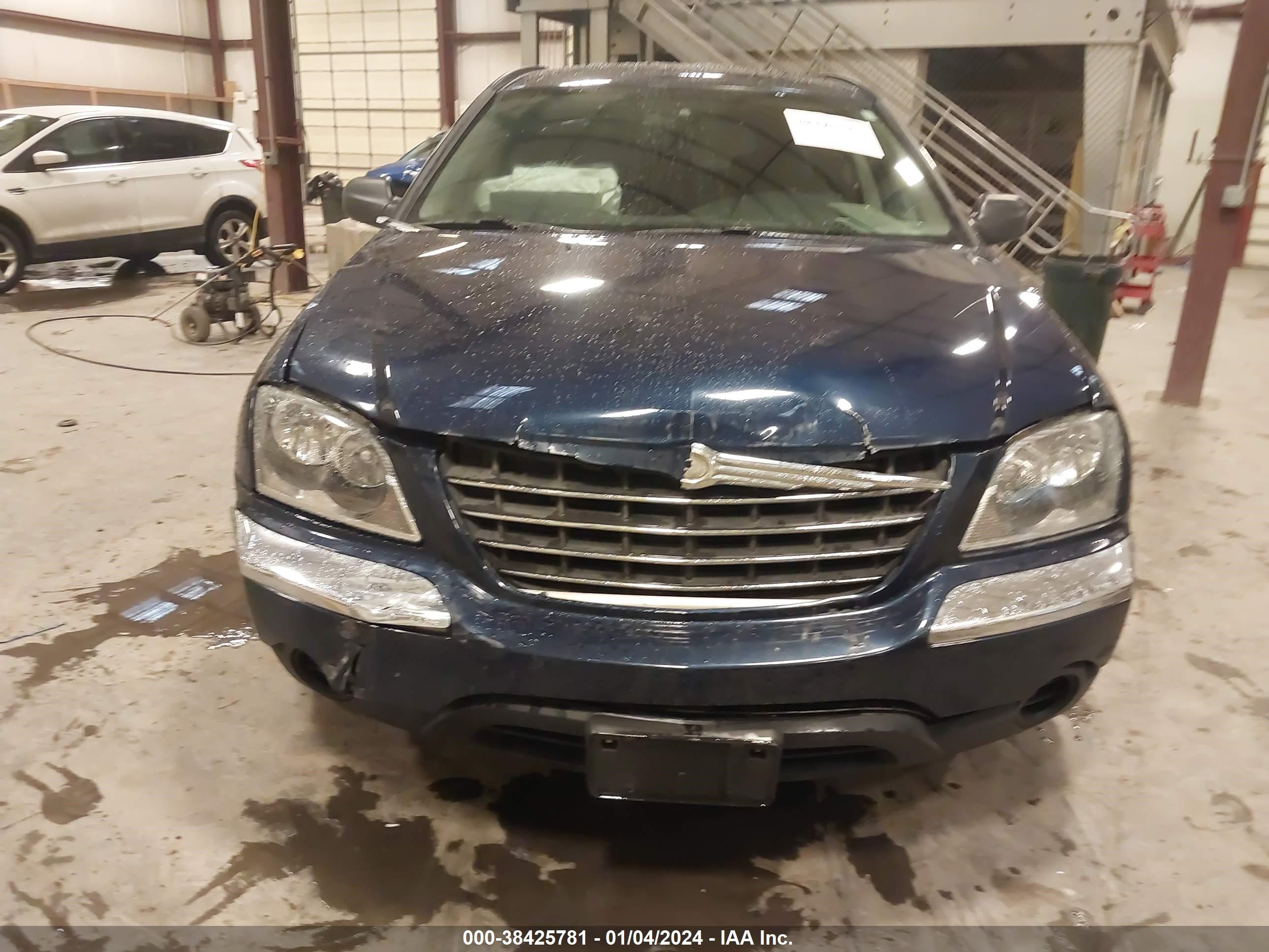 Photo 11 VIN: 2C4GF68445R652320 - CHRYSLER PACIFICA 