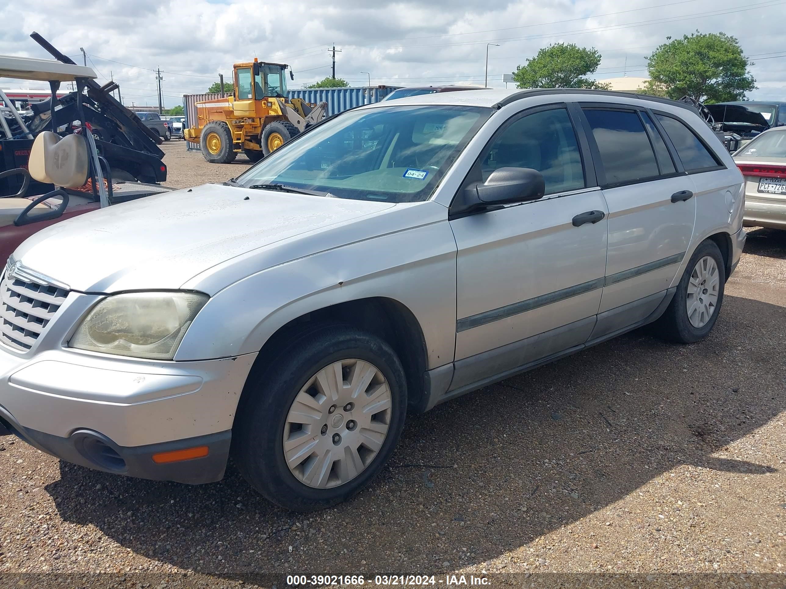 Photo 1 VIN: 2C4GM48L05R280346 - CHRYSLER PACIFICA 