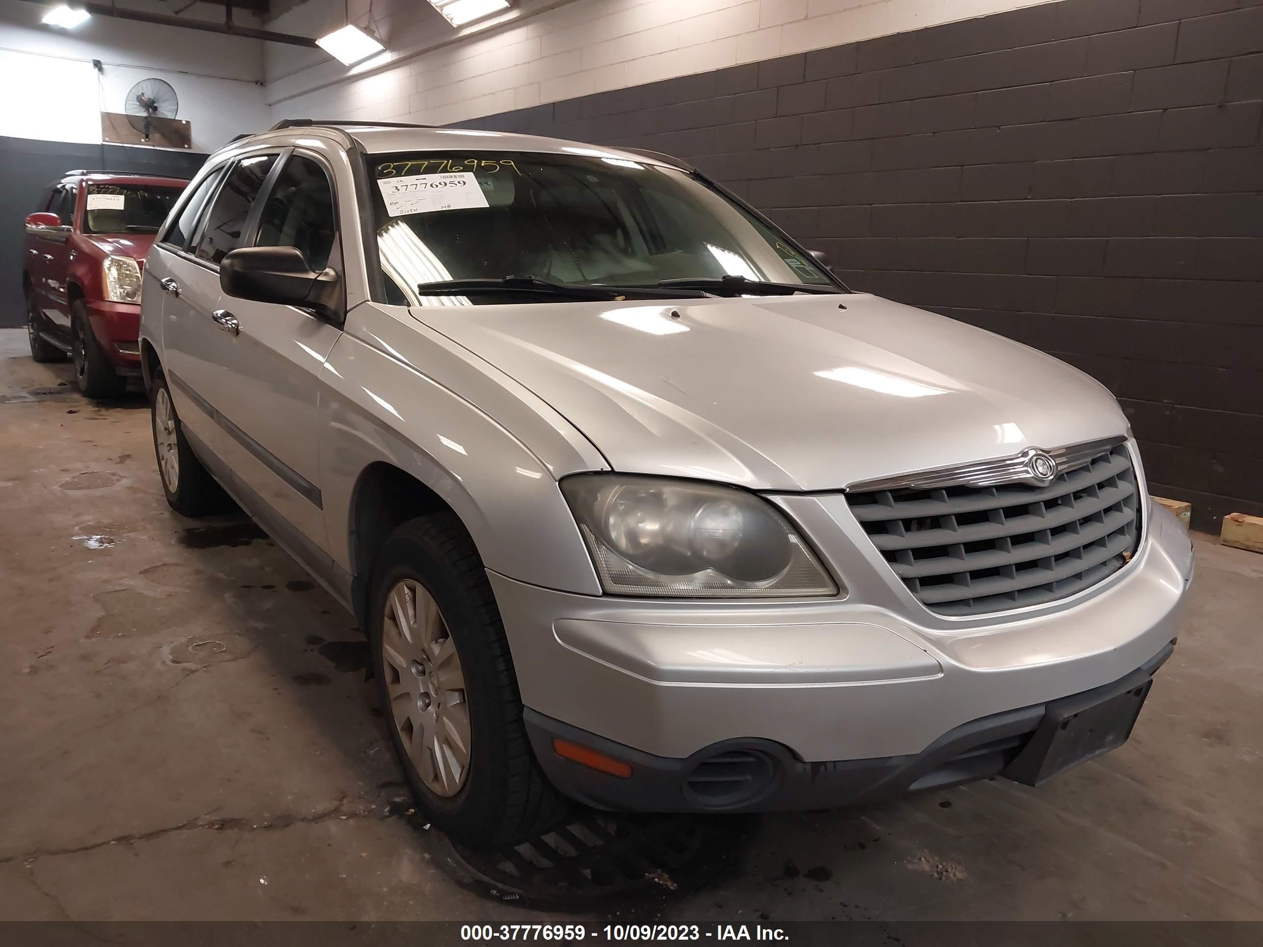 Photo 0 VIN: 2C4GM48L35R413889 - CHRYSLER PACIFICA 