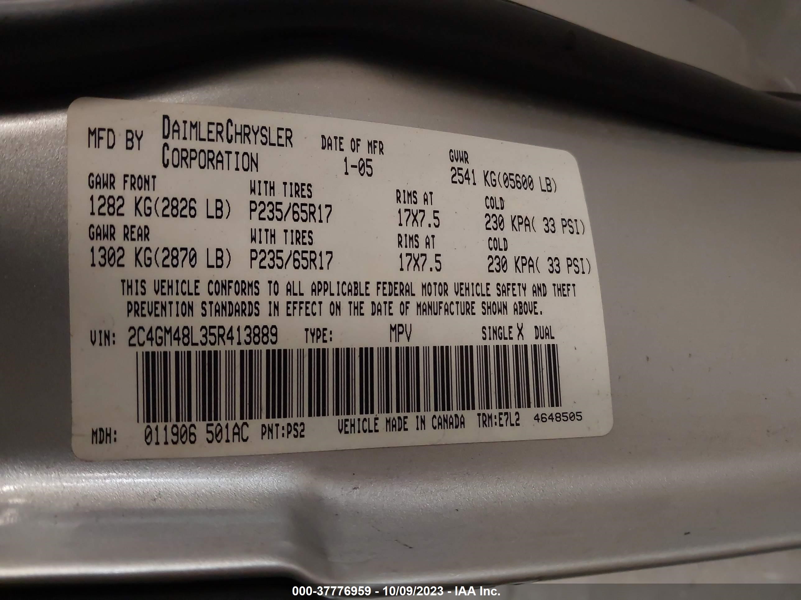 Photo 8 VIN: 2C4GM48L35R413889 - CHRYSLER PACIFICA 