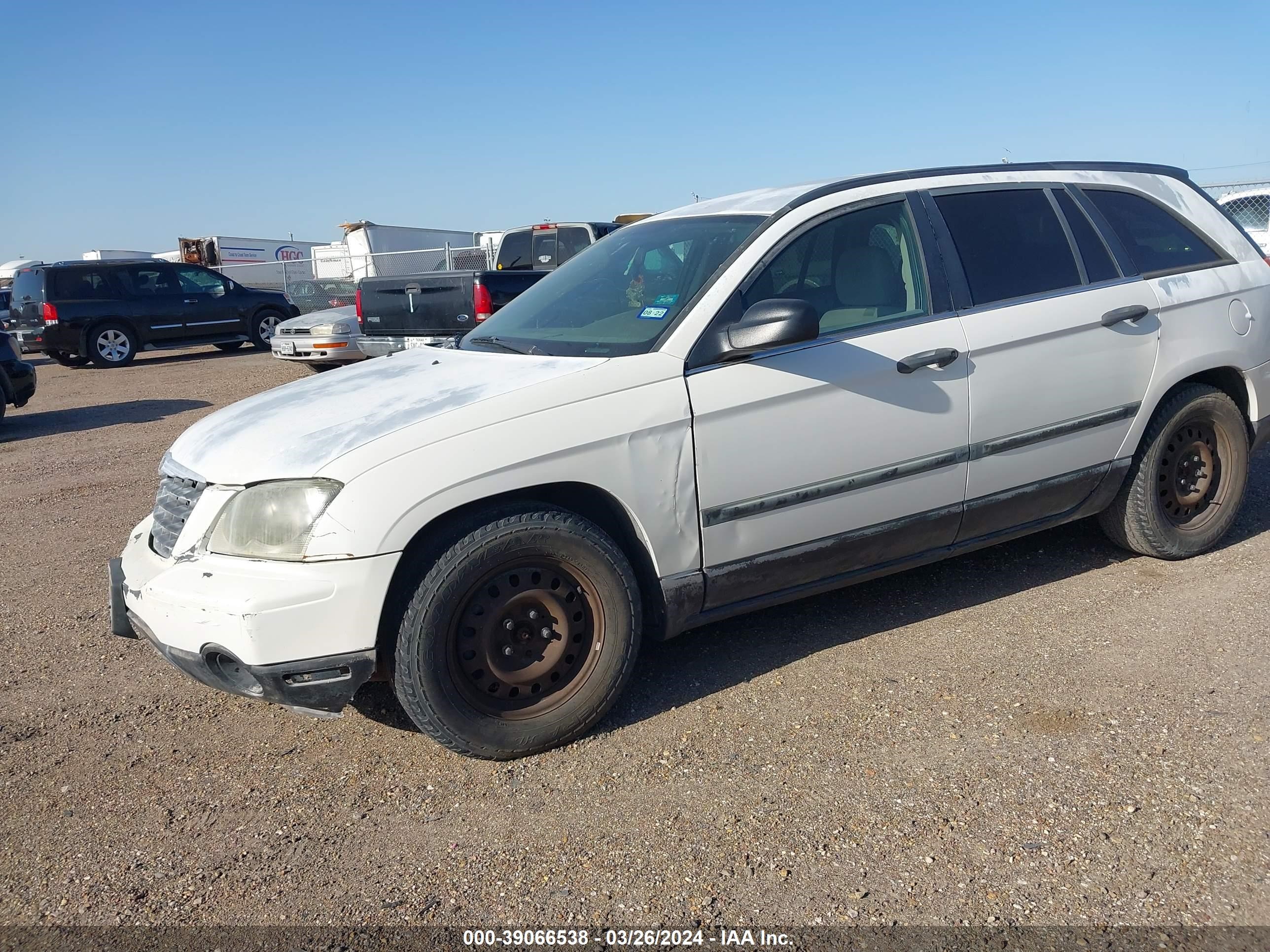 Photo 1 VIN: 2C4GM48L75R361120 - CHRYSLER PACIFICA 