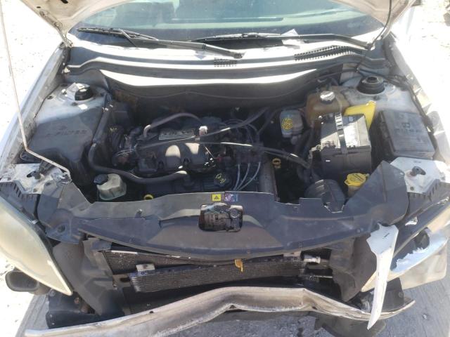 Photo 11 VIN: 2C4GM48L95R441826 - CHRYSLER PACIFICA 