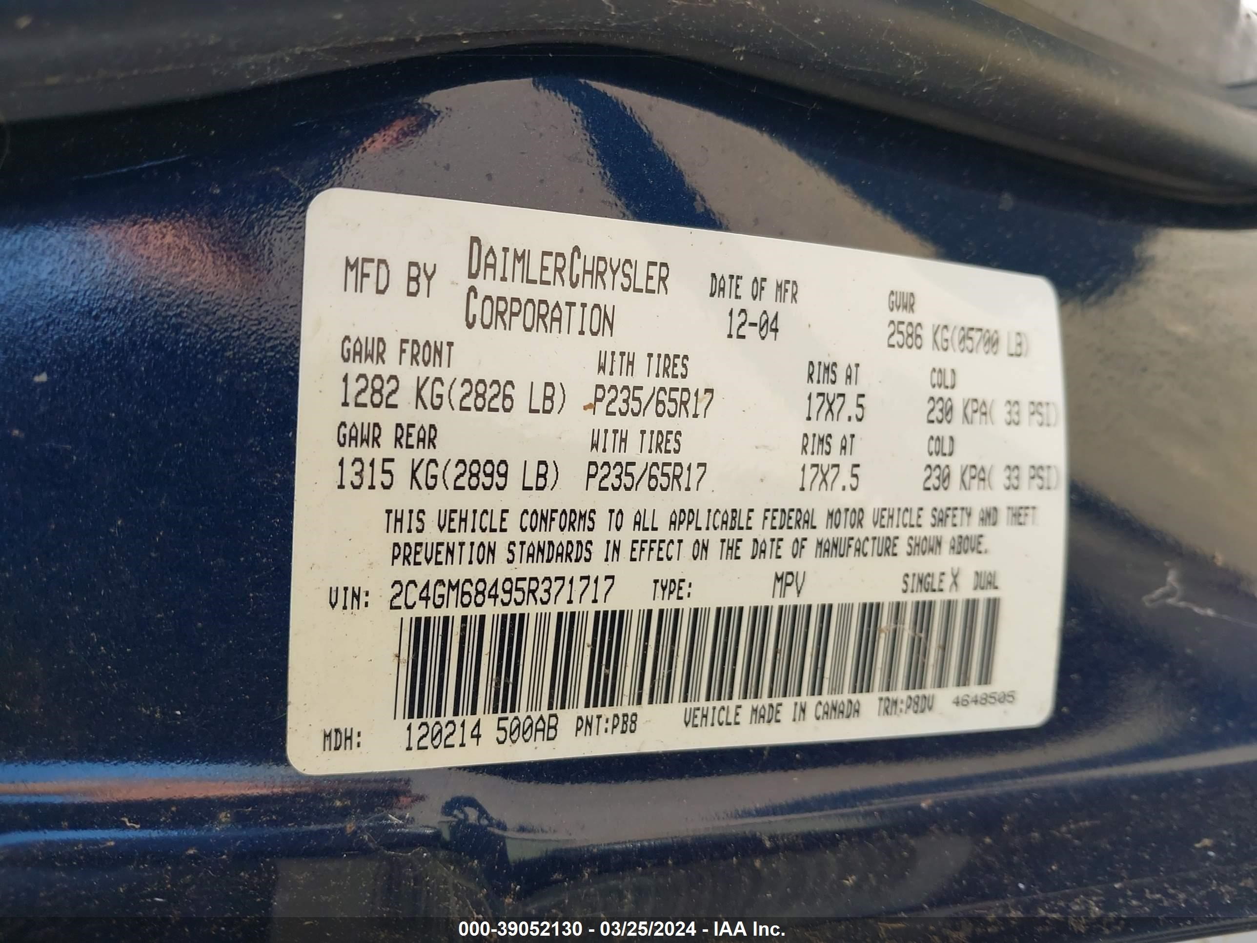 Photo 8 VIN: 2C4GM68495R371717 - CHRYSLER PACIFICA 