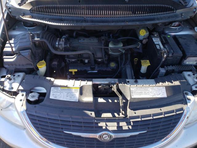 Photo 11 VIN: 2C4GP44303R328843 - CHRYSLER TOWN & COU 