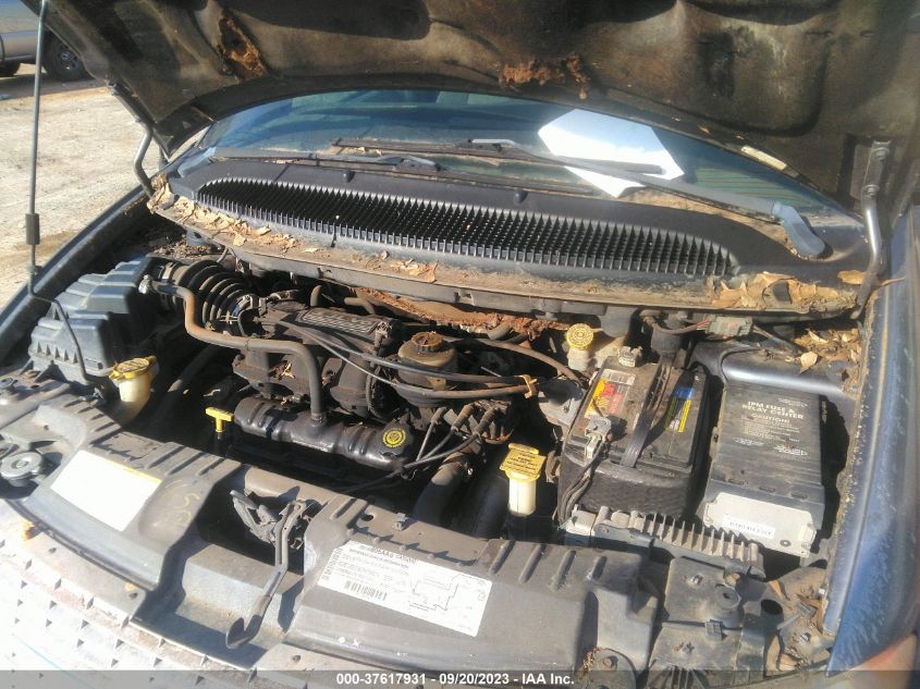 Photo 9 VIN: 2C4GP44322R593200 - CHRYSLER TOWN & COUNTRY 