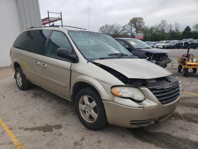 Photo 3 VIN: 2C4GP44R05R169121 - CHRYSLER MINIVAN 