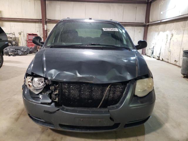 Photo 4 VIN: 2C4GP44R15R542800 - CHRYSLER MINIVAN 