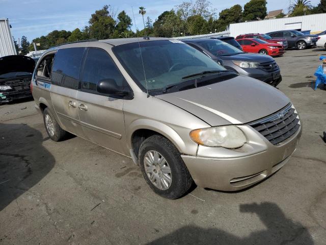 Photo 3 VIN: 2C4GP44R15R567017 - CHRYSLER MINIVAN 