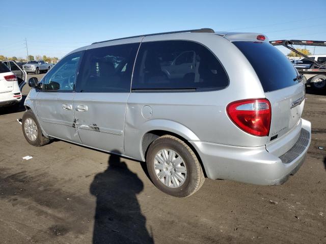 Photo 1 VIN: 2C4GP44R15R597358 - CHRYSLER TOWN & COU 