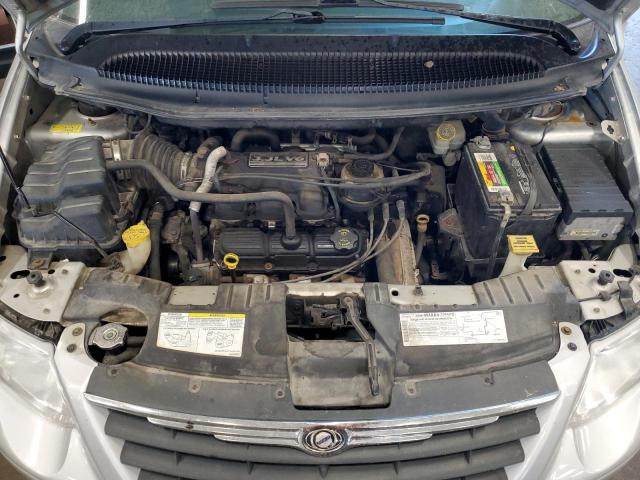 Photo 11 VIN: 2C4GP44R25R154880 - CHRYSLER TOWN & COU 