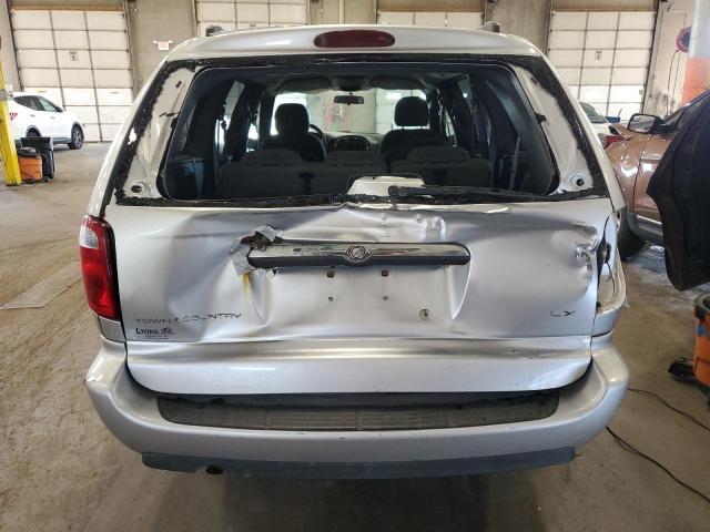 Photo 5 VIN: 2C4GP44R25R154880 - CHRYSLER TOWN & COU 