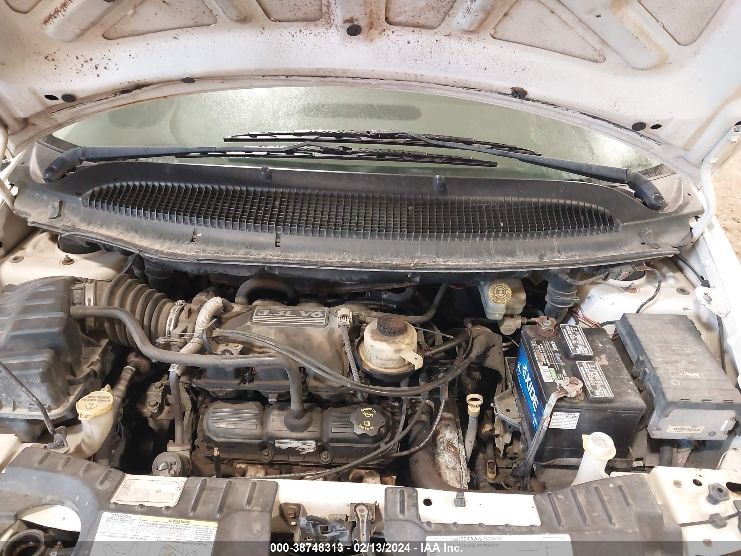 Photo 9 VIN: 2C4GP44R65R123695 - CHRYSLER TOWN & COUNTRY 