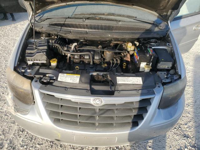 Photo 11 VIN: 2C4GP44R85R113945 - CHRYSLER TOWN & COU 