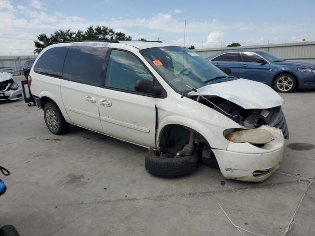 Photo 3 VIN: 2C4GP44R85R386383 - CHRYSLER MINIVAN 