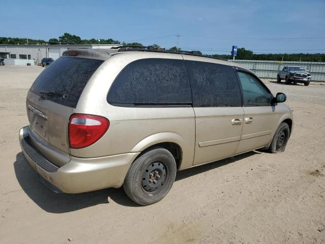 Photo 2 VIN: 2C4GP44R95R298989 - CHRYSLER TOWN & COU 