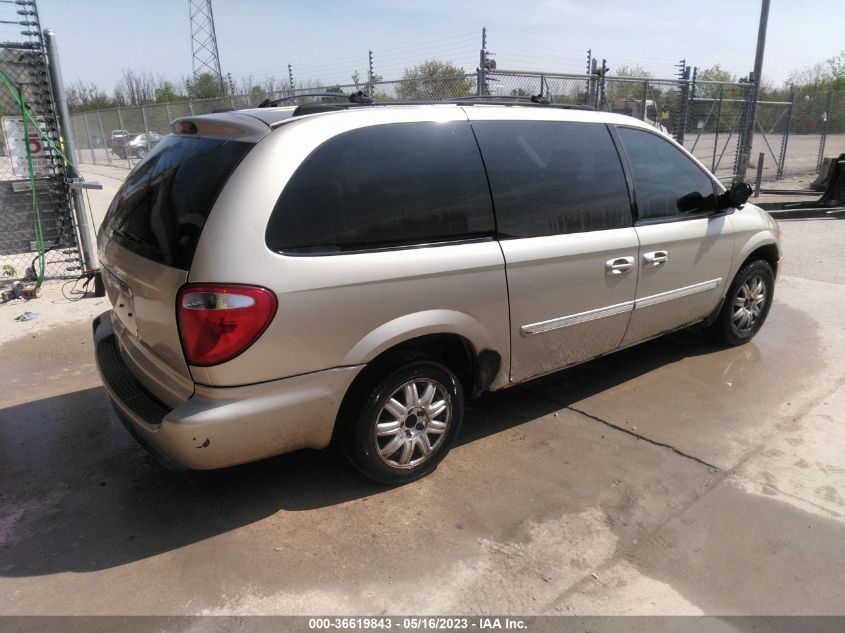 Photo 3 VIN: 2C4GP54L05R317110 - CHRYSLER TOWN & COUNTRY 