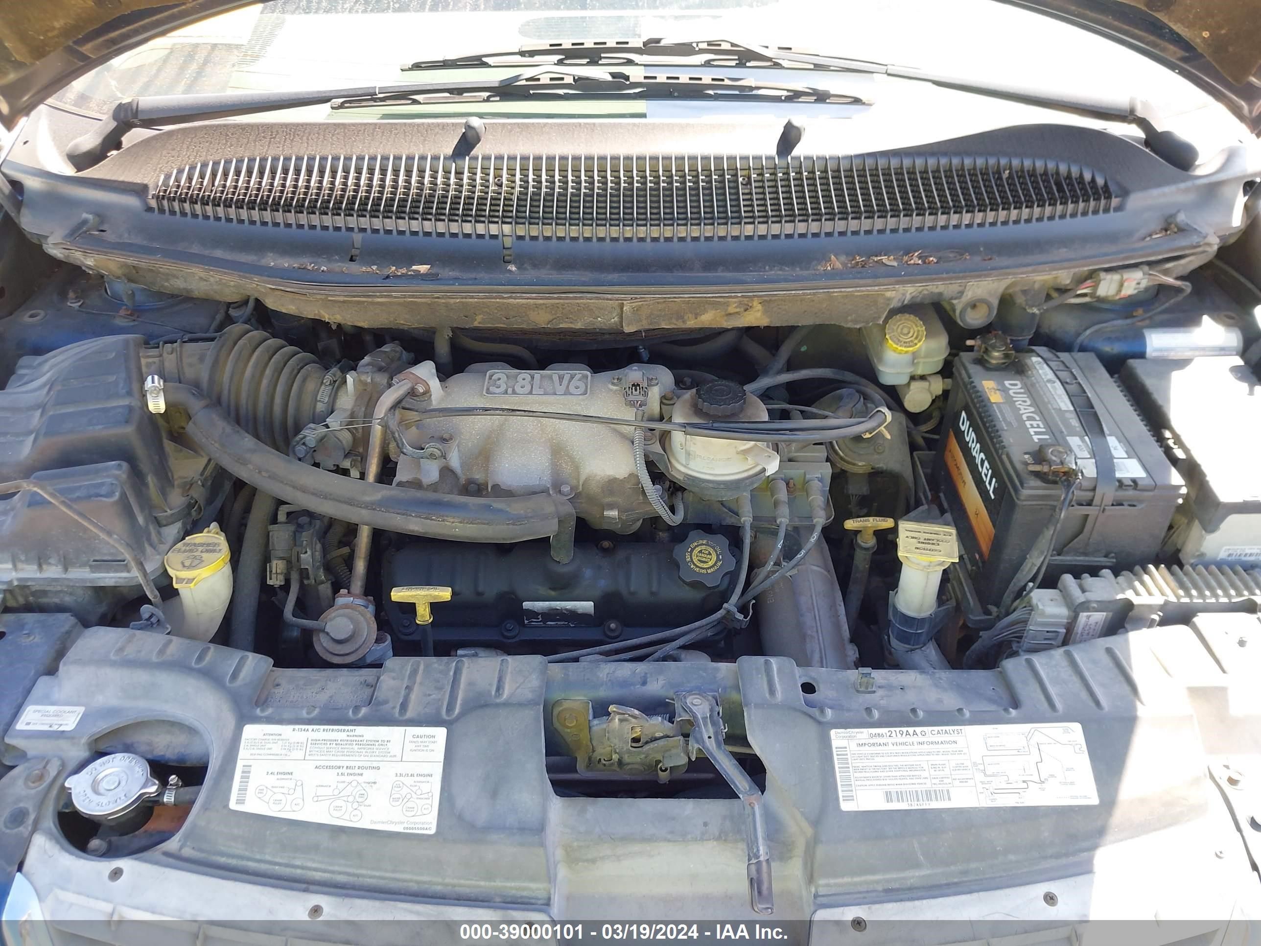 Photo 9 VIN: 2C4GP54L11R330992 - CHRYSLER TOWN & COUNTRY 