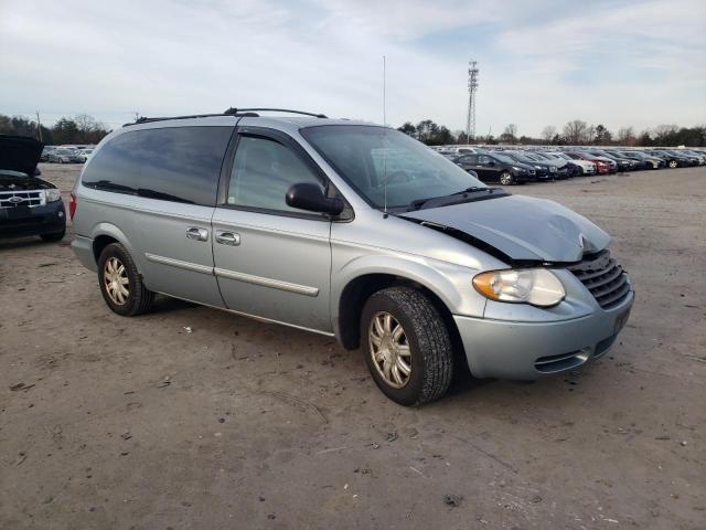 Photo 3 VIN: 2C4GP54L25R583714 - CHRYSLER MINIVAN 