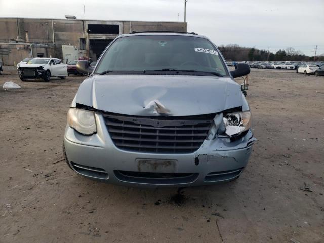 Photo 4 VIN: 2C4GP54L25R583714 - CHRYSLER MINIVAN 