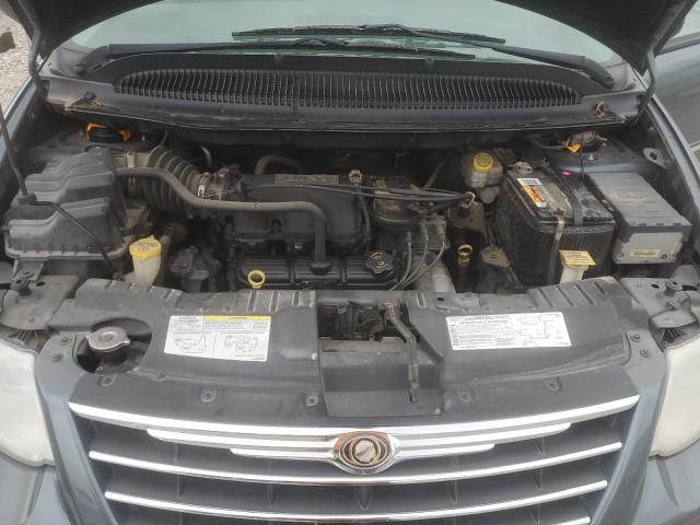 Photo 11 VIN: 2C4GP54L35R165288 - CHRYSLER MINIVAN 