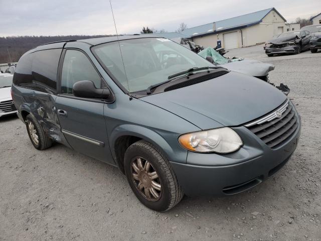 Photo 3 VIN: 2C4GP54L35R497666 - CHRYSLER MINIVAN 