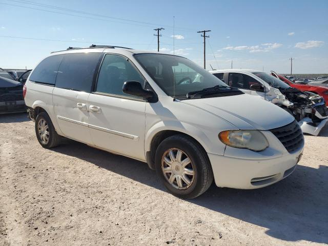 Photo 3 VIN: 2C4GP54L45R180267 - CHRYSLER TOWN & COU 