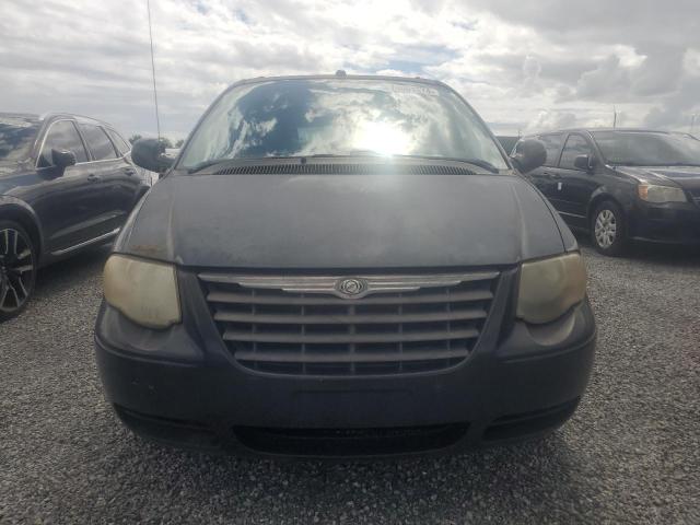 Photo 4 VIN: 2C4GP54L45R444426 - CHRYSLER TOWN & COU 