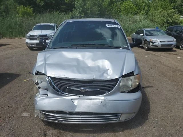 Photo 4 VIN: 2C4GP54L52R675475 - CHRYSLER TOWN & COU 