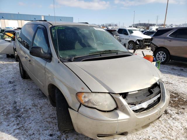 Photo 0 VIN: 2C4GP54L65R217979 - CHRYSLER TOWN &AMP COU 