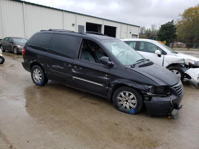 Photo 3 VIN: 2C4GP54L65R460949 - CHRYSLER TOWN & COU 