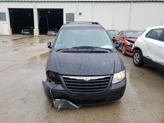 Photo 4 VIN: 2C4GP54L65R460949 - CHRYSLER TOWN & COU 