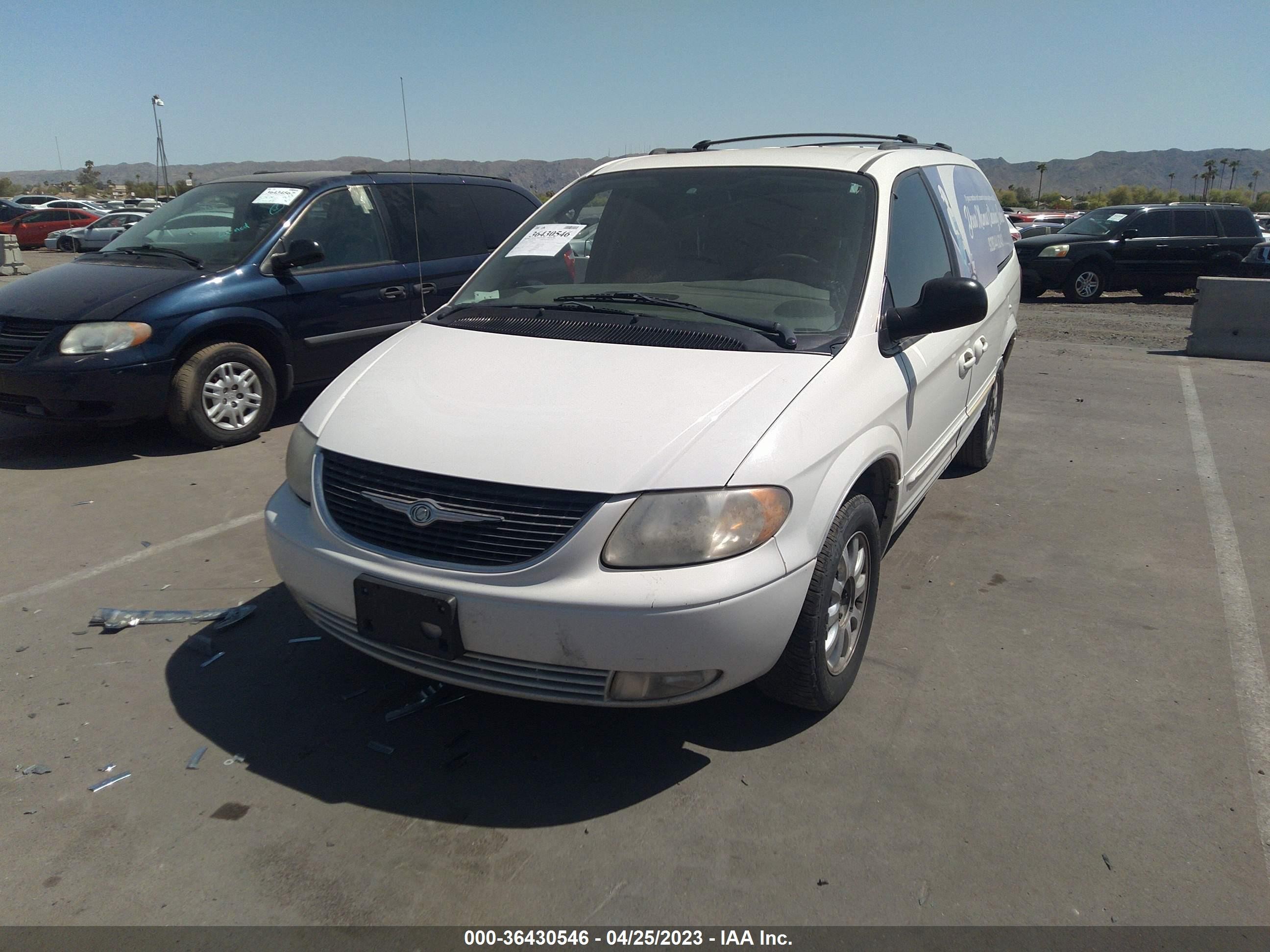 Photo 1 VIN: 2C4GP54L73R180499 - CHRYSLER TOWN & COUNTRY 