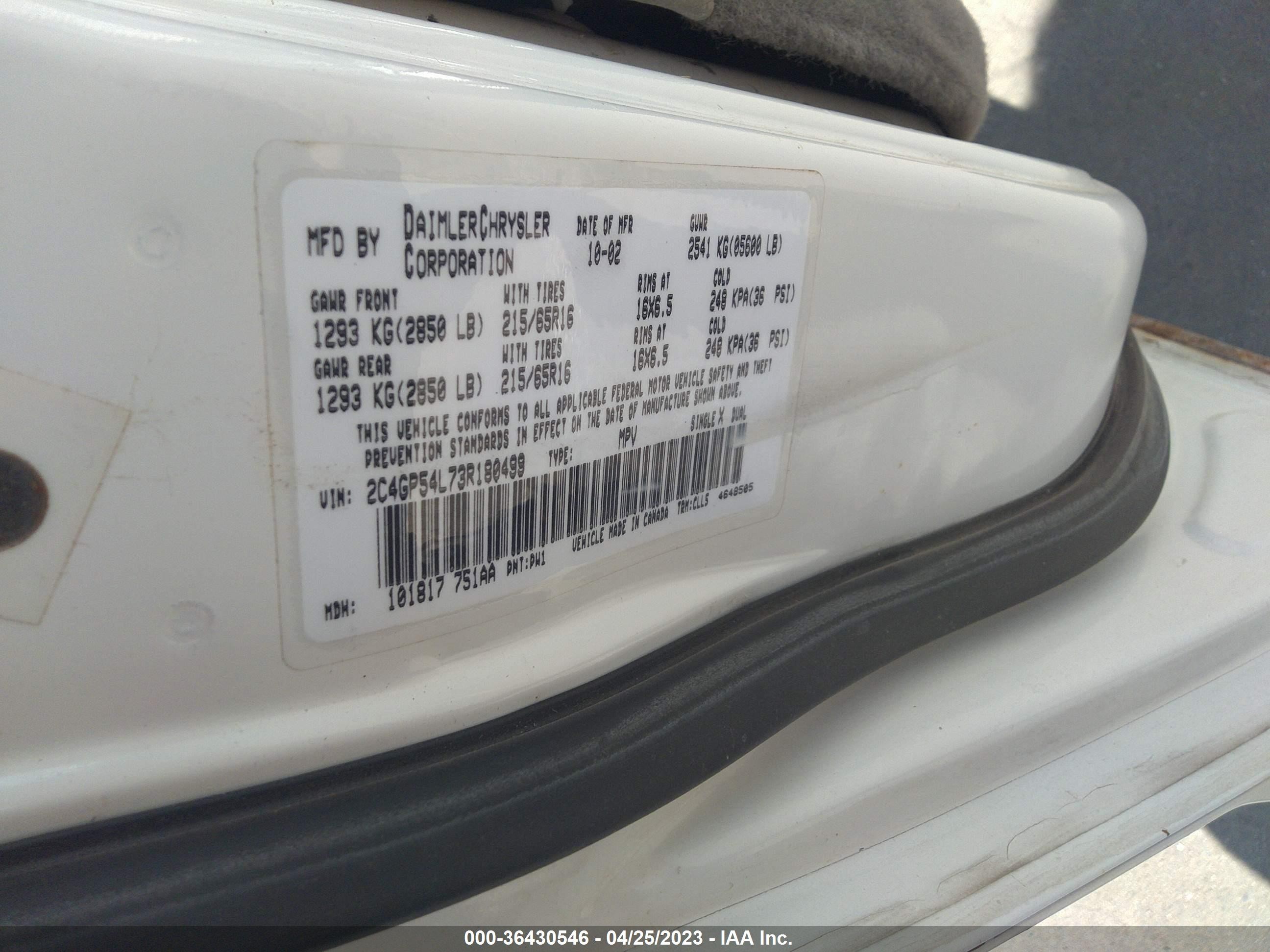 Photo 8 VIN: 2C4GP54L73R180499 - CHRYSLER TOWN & COUNTRY 