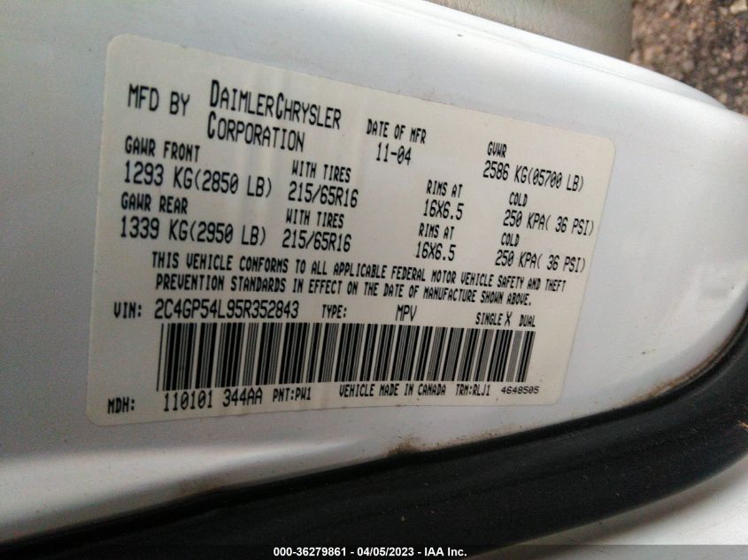 Photo 8 VIN: 2C4GP54L95R352843 - CHRYSLER TOWN & COUNTRY 